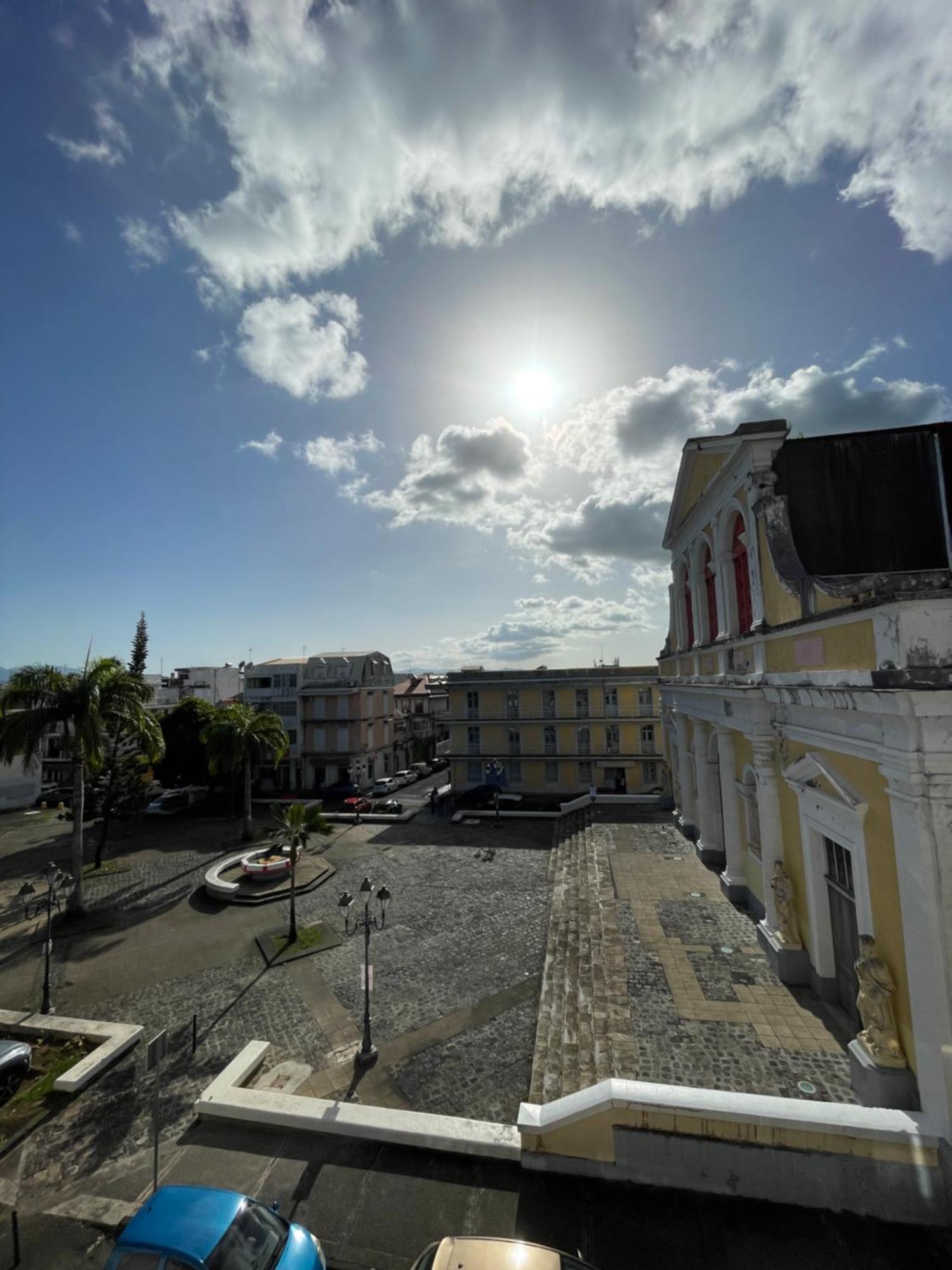 Coeur De Pointe-A-Pitre Appart Terrasse Au Calme Экстерьер фото